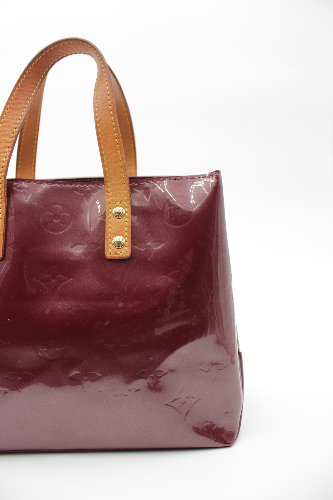 Monogram Vernis Reade PM